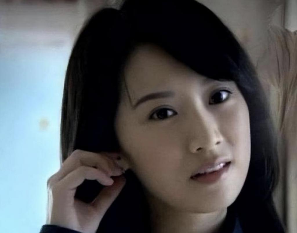 一脸褶子演情妇，收视还高得不行，将我雷得「外焦里嫩」