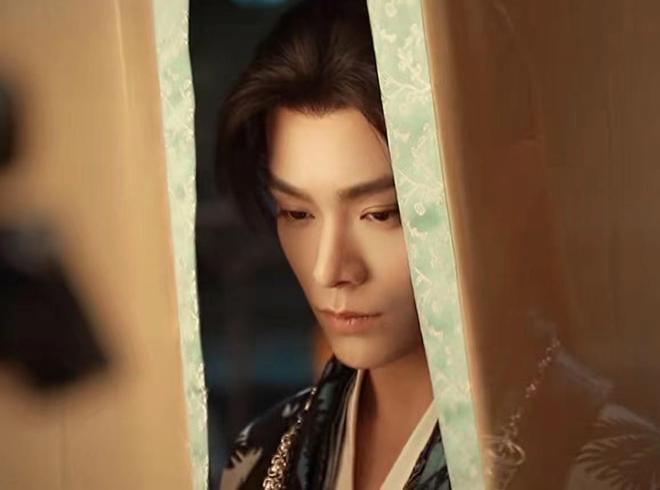 永夜星河：虞书欣不夹了，陈都灵不土了，我却被43岁阿娇惊艳了