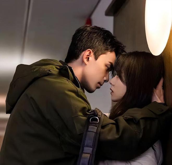 吴磊赵今麦在《你好，星期六》超甜，CP感拉满，新剧期待值爆棚