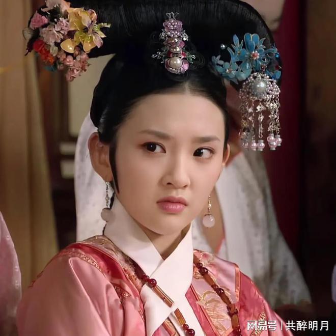 《甄嬛传》：导演郑晓龙真会选演员，她一娇喘，连皇上都顶不住了