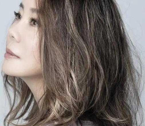 18岁被马景涛提亲，32岁一炮而红，昔日天后现状如何？