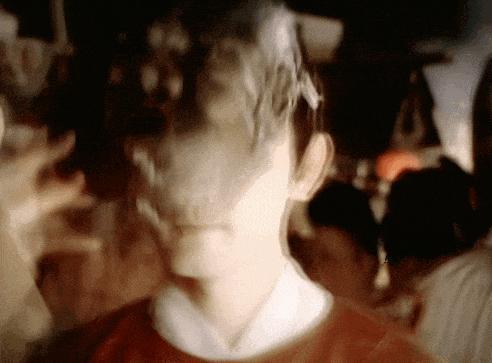 因长太帅被女乘客偷亲，这个“孙中山专业户”又帅又有实力