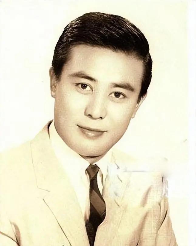 关之琳与其父断绝关系28年，其父去世后购400万墓地