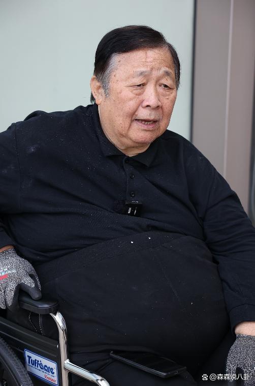 75岁港星秦煌出轨情人20年，女方8年前产女却不是他的骨肉