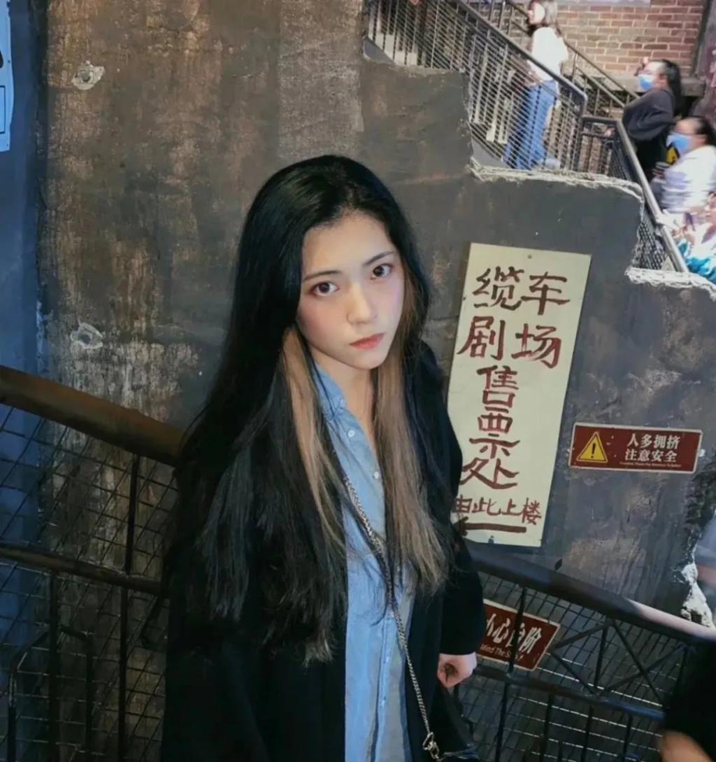 还记得《快乐星球4》的男主角吗？原来是女生演的？