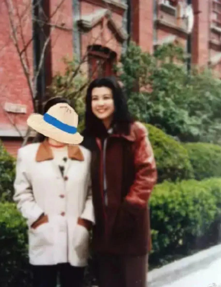 还记得《快乐星球4》的男主角吗？原来是女生演的？