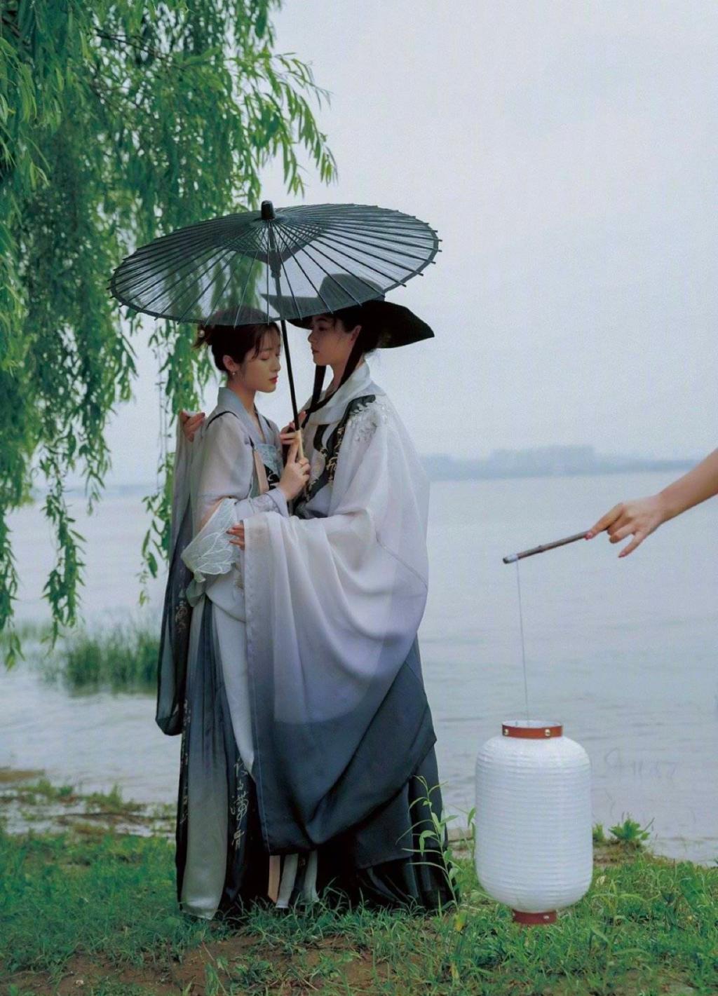 新剧才开机几天就热搜近百，不愧内娱自炒第一人啊！