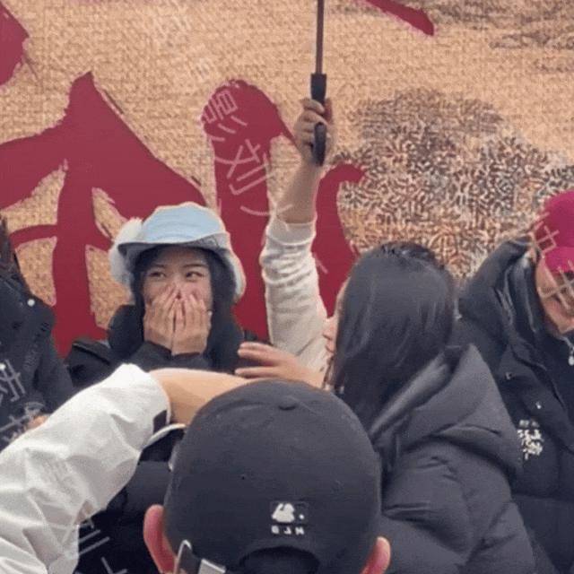 新剧才开机几天就热搜近百，不愧内娱自炒第一人啊！