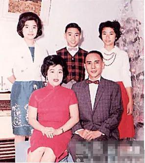 TVB女星晚节不保？意外流产恋上已婚搭档上演二女争夫？