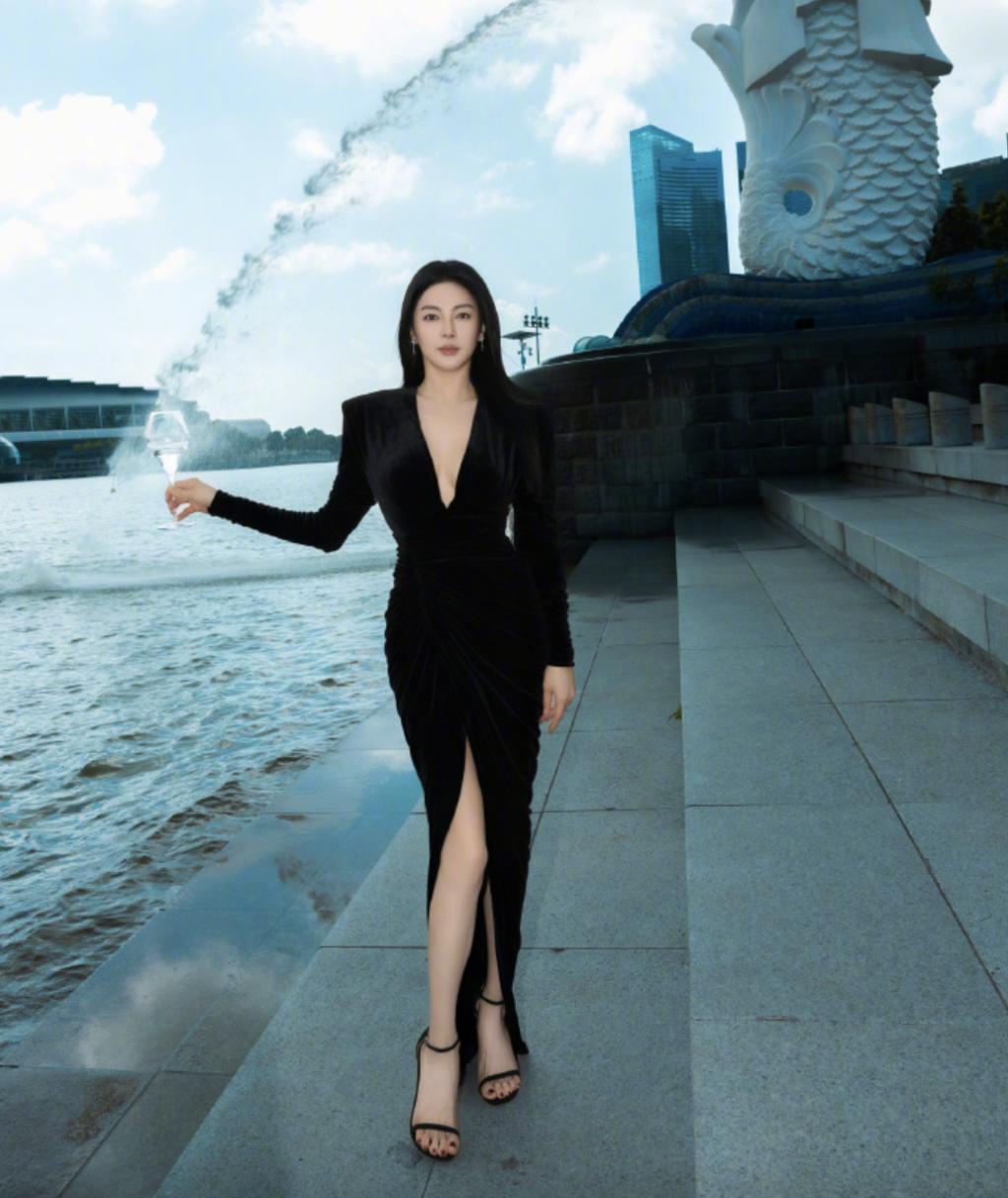 晚会座位透露内娱地位：张雨绮美翻了，王鹤棣排面很大