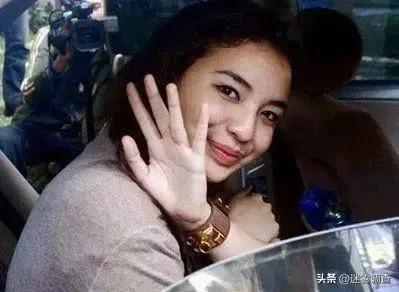 印尼顶级嫩模嫁入马来王室,原以为灰姑娘变王妃,却是掉落魔窟