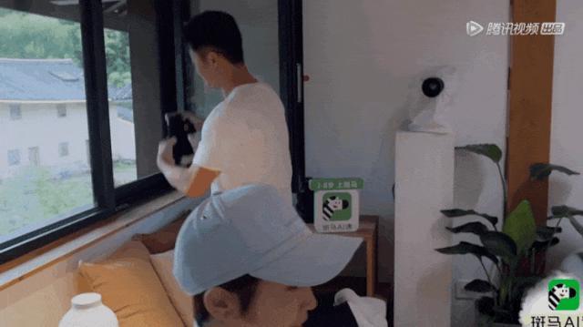 开年第一瓜，他塌房了？