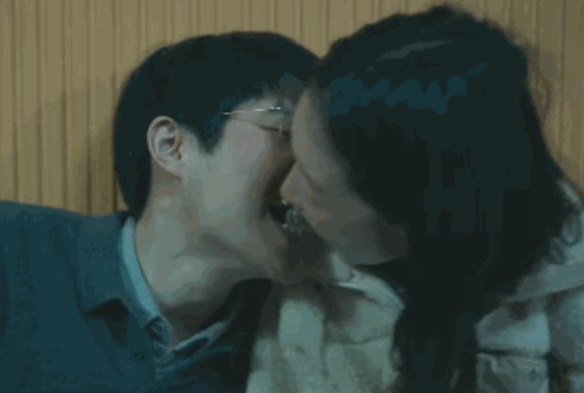 借搞艺术之名行“耍流氓”，娱乐圈的“不雅之举”不止于此