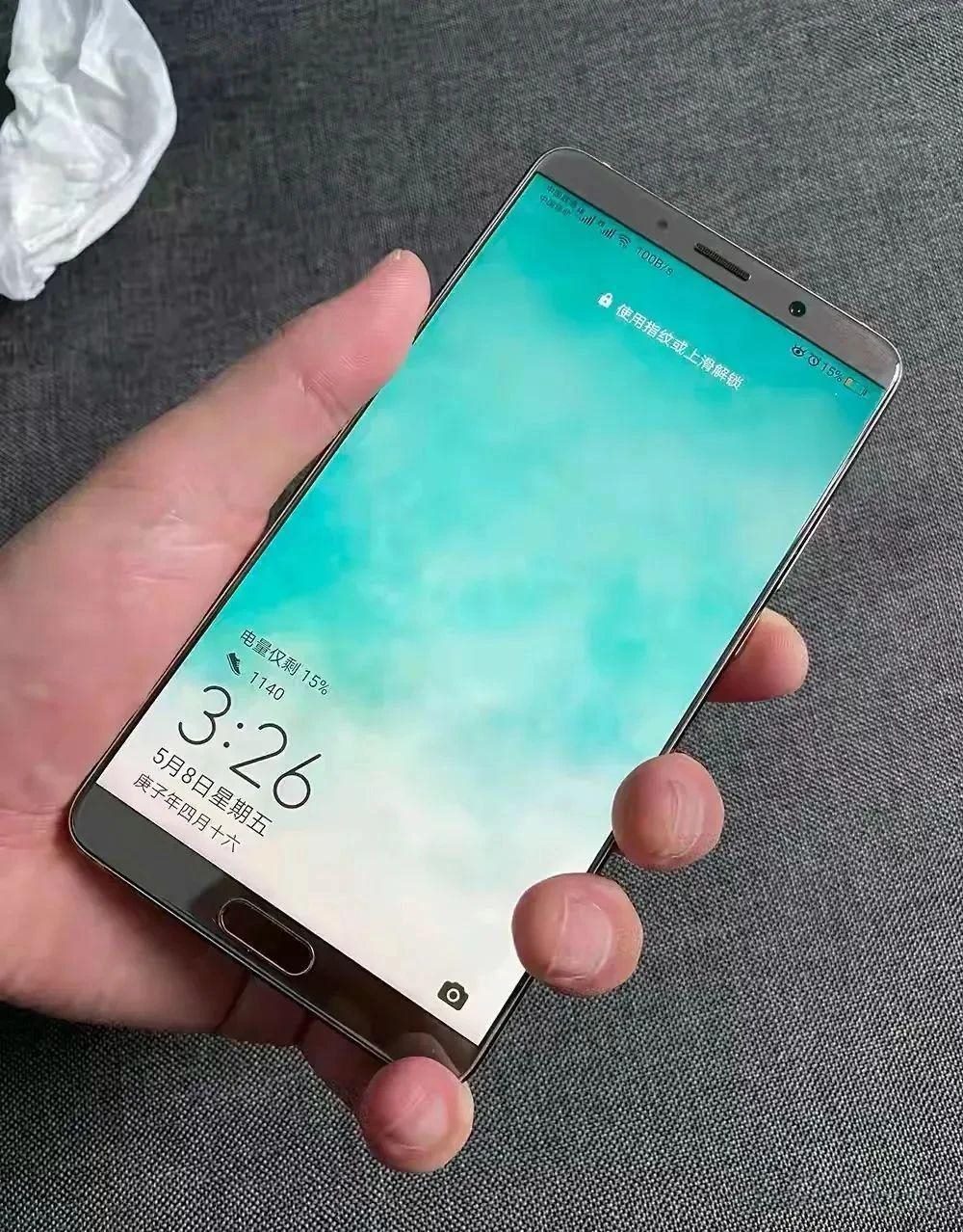 抢不到的 Mate 60，销量超过所有 Mate ！