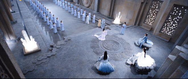 央视下场，这瓜越闹越大了