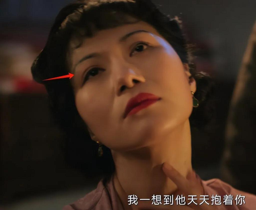 看了被“烤瓷大白牙”毁了的年代剧，我怀念刘琳巩俐的乡土味