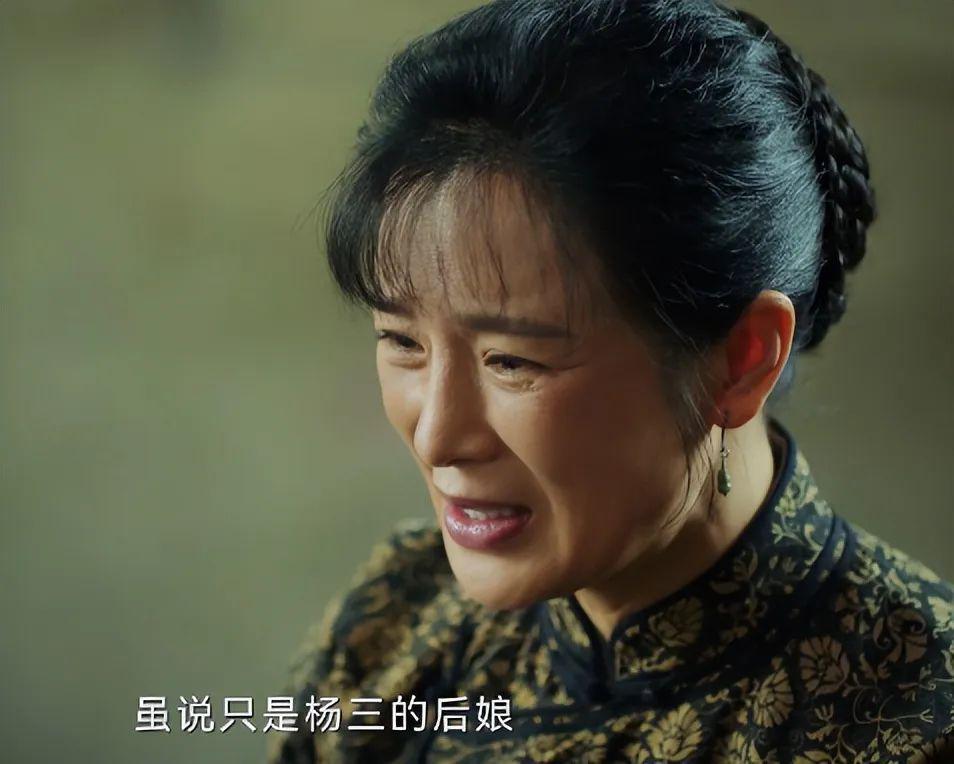 看了被“烤瓷大白牙”毁了的年代剧，我怀念刘琳巩俐的乡土味