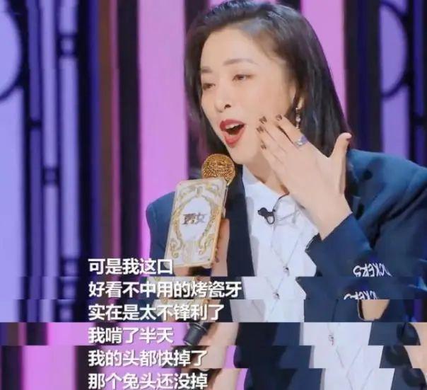 看了被“烤瓷大白牙”毁了的年代剧，我怀念刘琳巩俐的乡土味