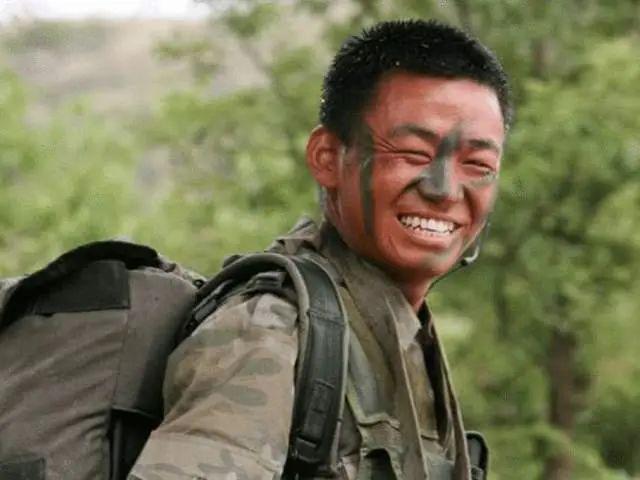 《士兵突击》出3个影帝，男主「被绿」，2位配角已离世