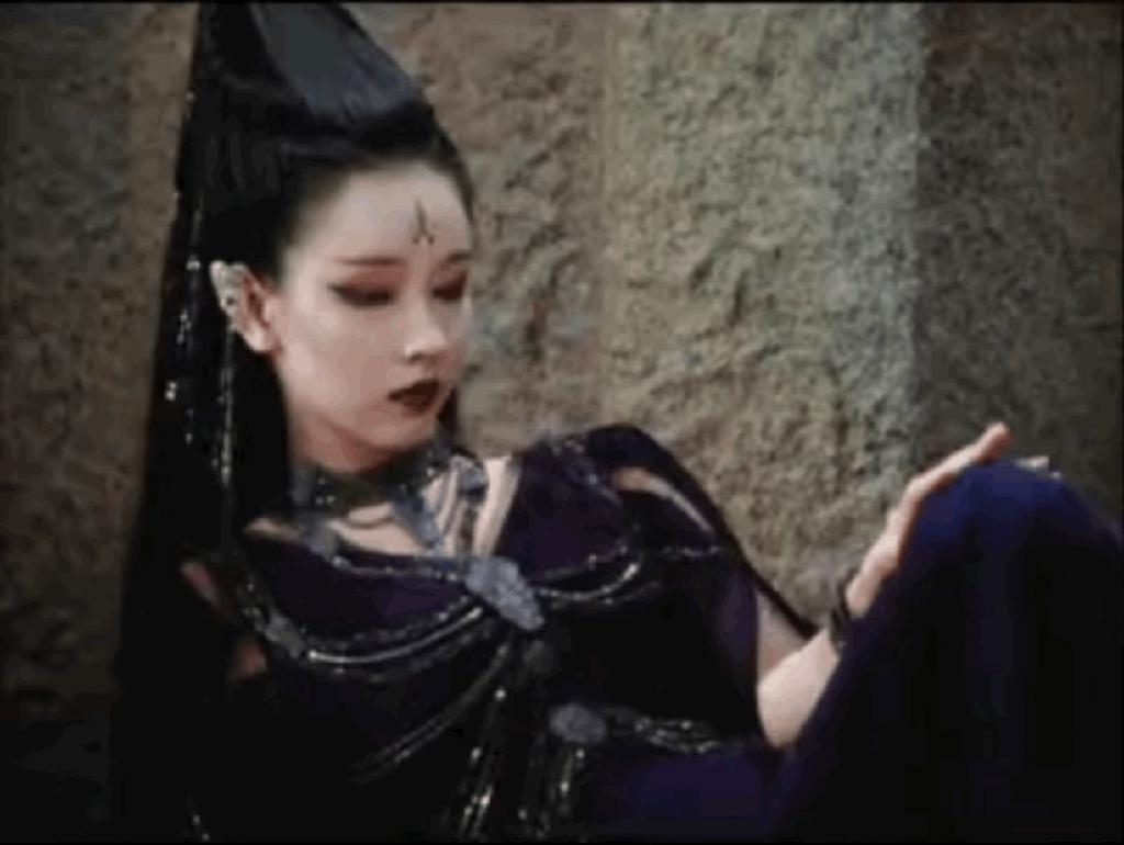 最歹毒的国产烂剧，又毁一个95花