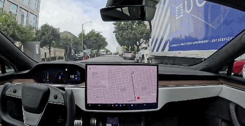 蔚来今天的史诗级更新，不过是李斌 3 年前挖的「坑」