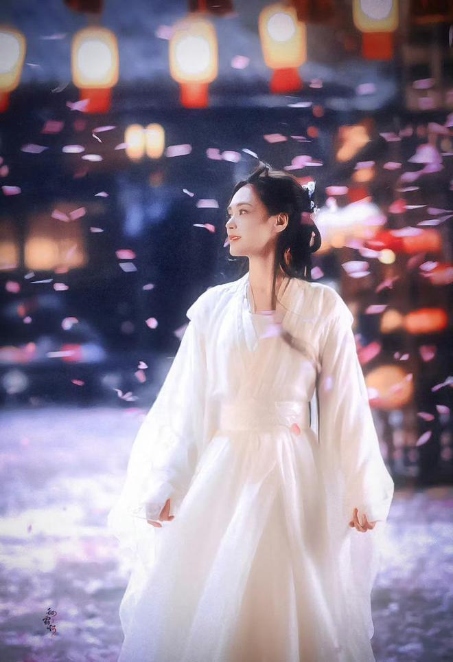 《永夜星河》：虞书欣不普了，陈都灵有演技了