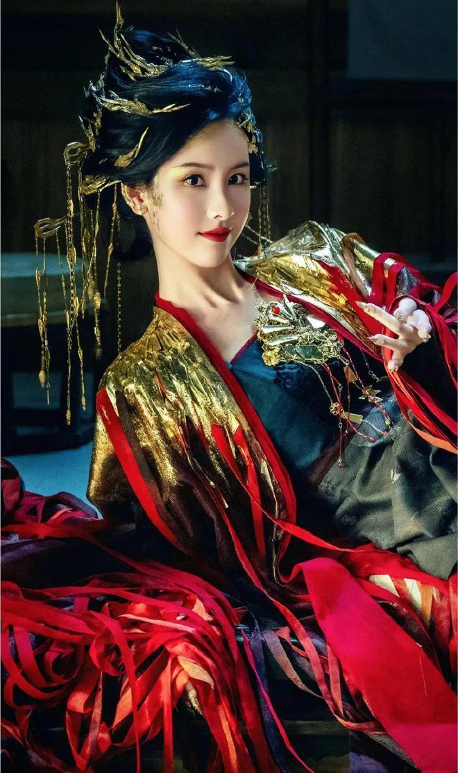 《永夜星河》：虞书欣不普了，陈都灵有演技了