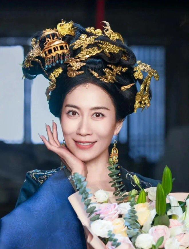 《永夜星河》：虞书欣不普了，陈都灵有演技了