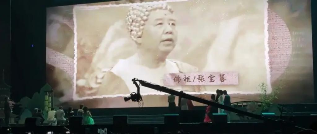 唏嘘！他们都去世了！晚年拖病体开出租车贴补家用？
