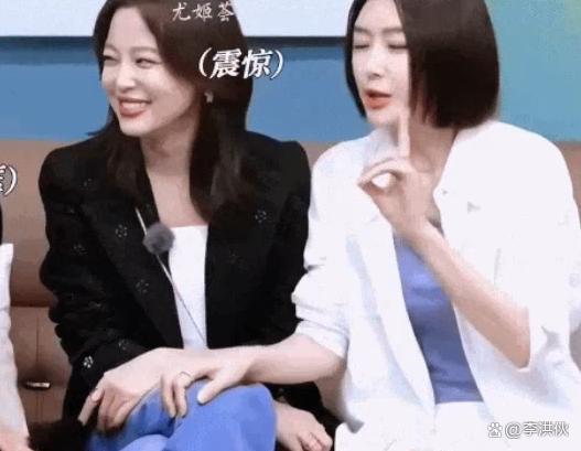 央视春晚第三次联排，传过恋情绯闻的杨、魏、秦都来了