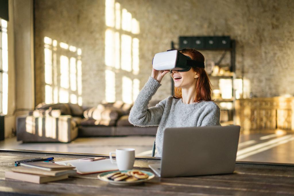 PICO已经积灰了，苹果头显就不会了吗？