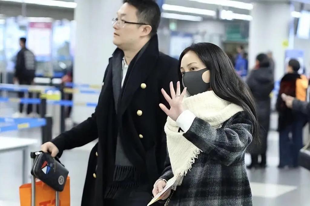 娱乐圈“小三”现世报：有人生不出孩子，有人老得不敢认