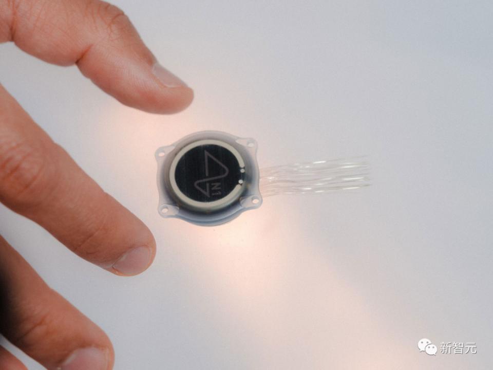 Neuralink内部实验室曝光！7年计划2.2万例手术，为对抗超级AI搞研发