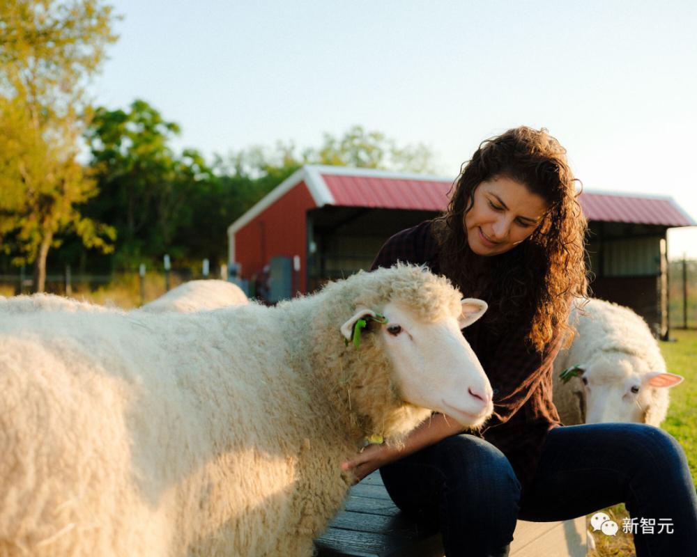 Neuralink内部实验室曝光！7年计划2.2万例手术，为对抗超级AI搞研发