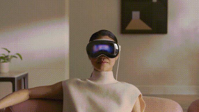 中国所谓的AR领头羊Rokid，跟Apple Vision Pro产品差距有多大？