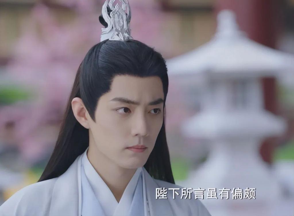 当肖战跟张婧仪站在一起，我才彻底明白，什么叫顶级骨相