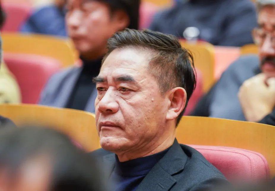 真生图来了！众星出席影协代表大会，周冬雨易烊千玺周迅状态曝光