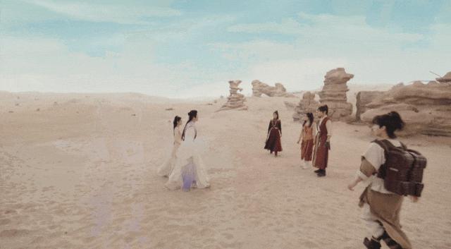 大扑特扑,虞书欣别夹了