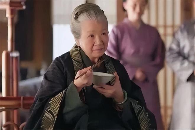 知否：“鼓励式”育儿的林姨娘不知，她“捧杀”害了墨兰