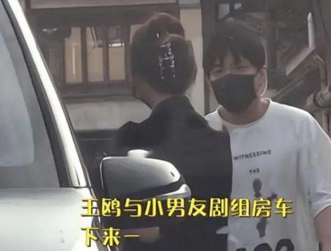 草根出身“苦命女星”41岁怀孕，落子无悔却人人替她冤屈