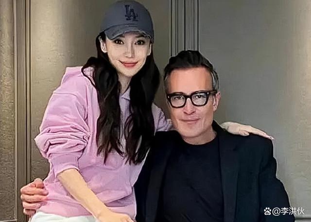 同因疯马秀事件被封，如今杨颖高调复出，张嘉倪仍无动静