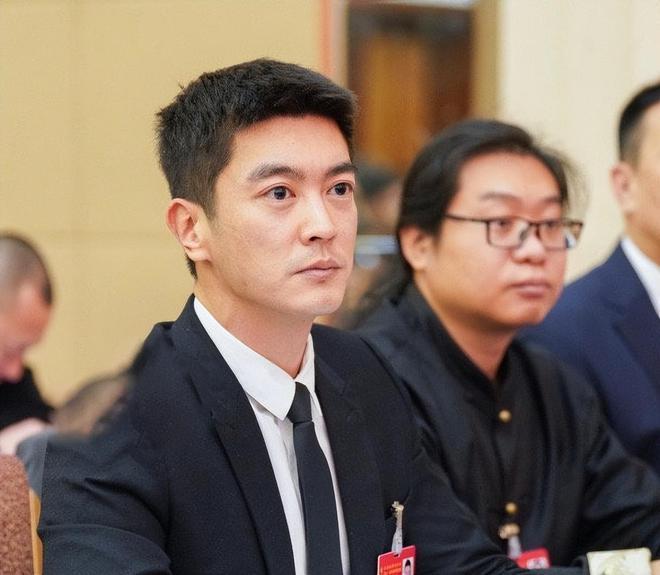 央视生图如照妖镜：易烊千玺皮肤差，刘德华老了，周迅胖了