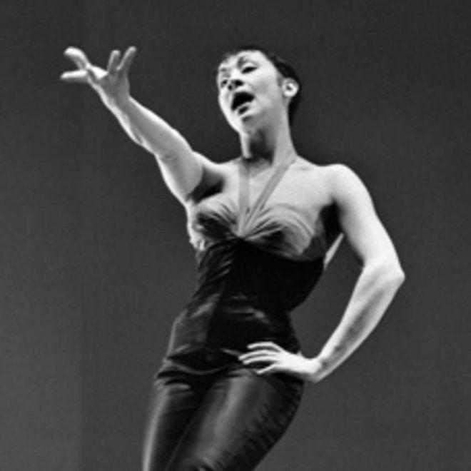 好莱坞女演员奇塔·里维拉短暂患病后去世，众星悼念