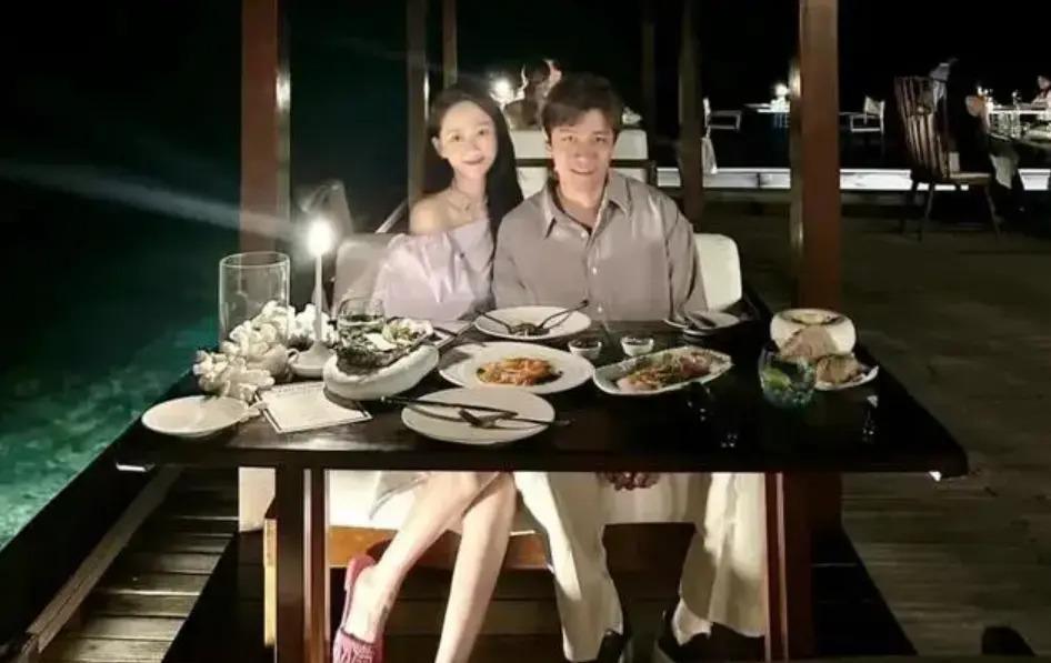 “丑小鸭”翻盘！她在成为“偶像剧女王”前，是什么样子？