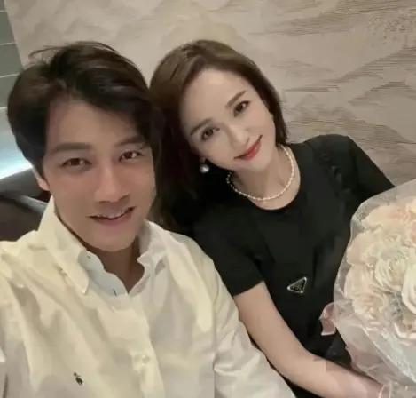 “丑小鸭”翻盘！她在成为“偶像剧女王”前，是什么样子？