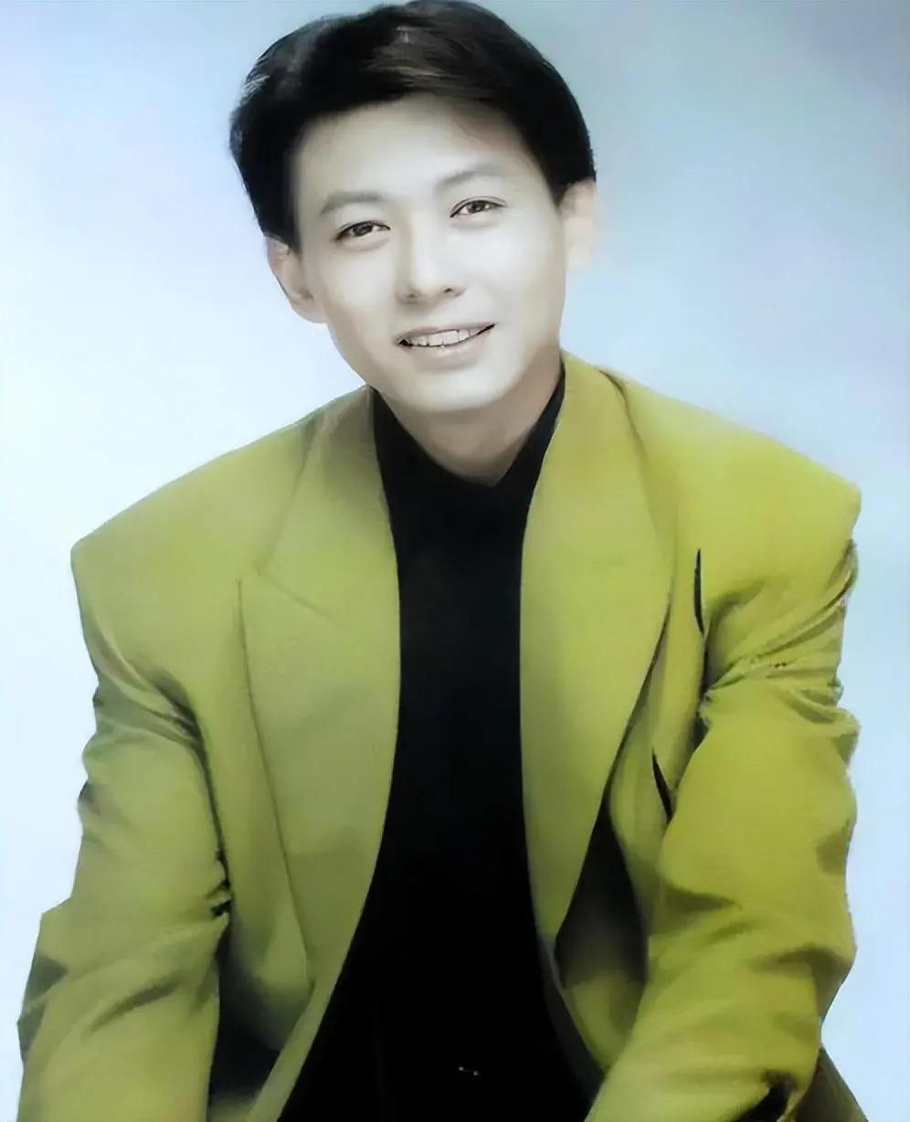 还记得《正大综艺》的程前吗?现在的他已经完全认不出