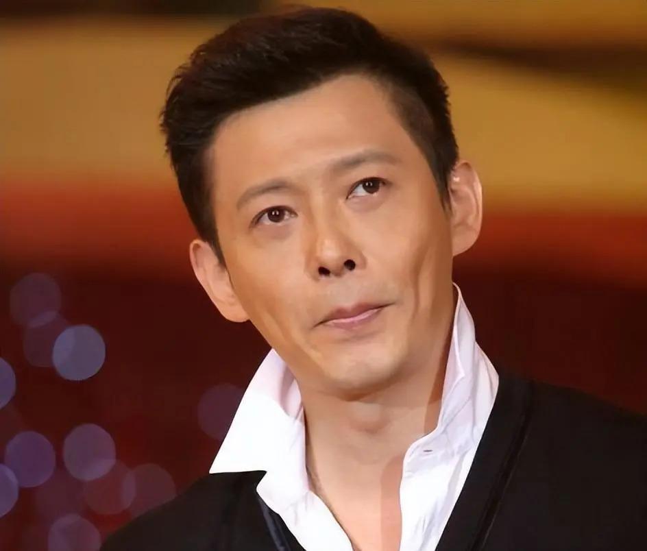 还记得《正大综艺》的程前吗?现在的他已经完全认不出