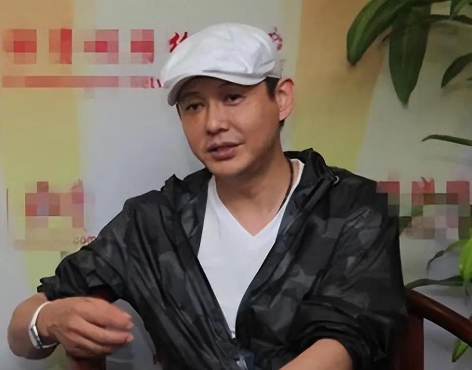 还记得《正大综艺》的程前吗?现在的他已经完全认不出