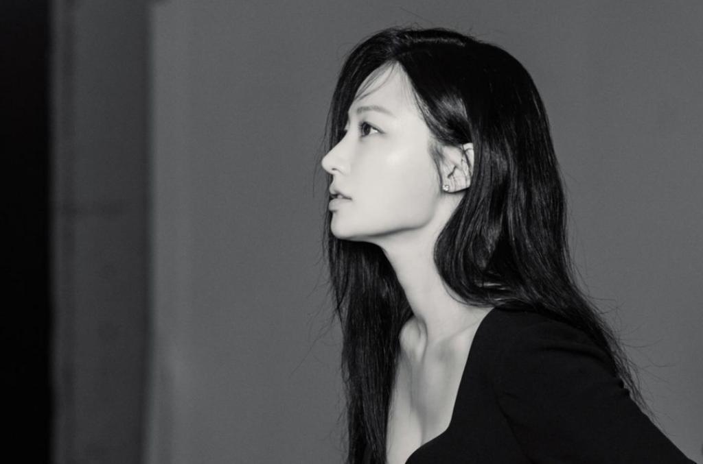 曾和中国顶流演员恋爱绯闻，JYP出身的她终于要火了？