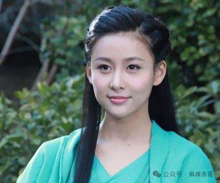 看明星一个比一个社死…